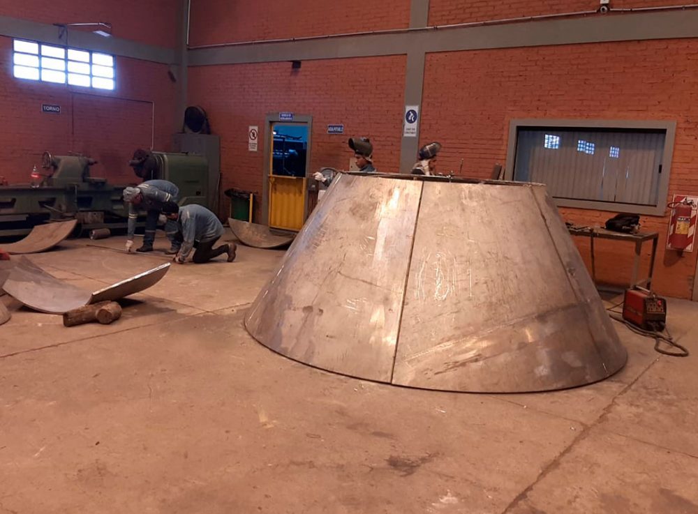 Fabricación de cono inoxidable