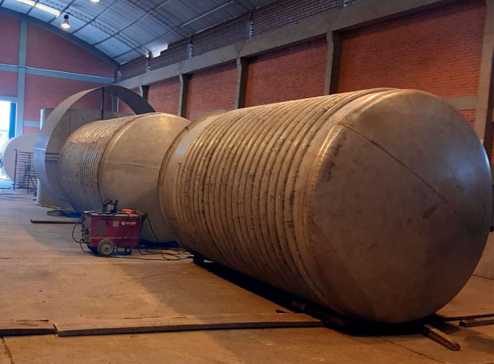 Fabricación de tanque inoxidable con serpentín